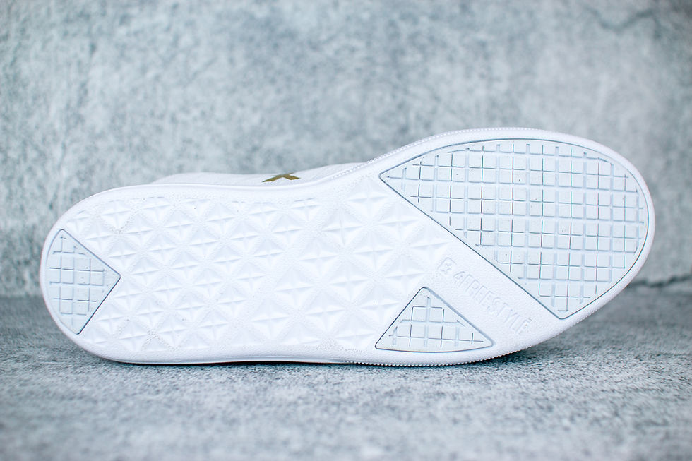 Miniatura: Explore III Freestyle and Street football shoes White.