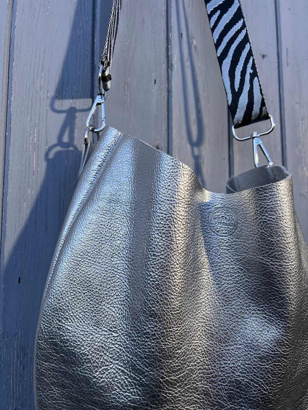 Thumbnail: Alice slouch bag