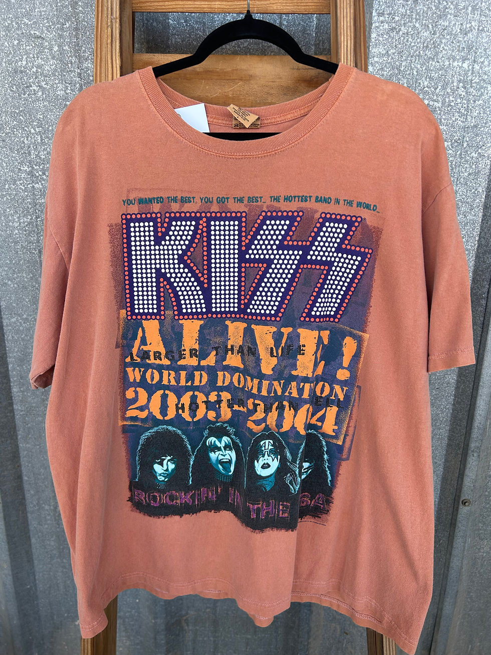 03-04 K.I.S.S. 'LARGER THAN LIFE' TOUR TEE