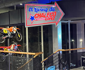 Living Chaleco López