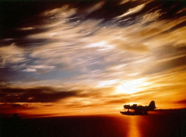 Dawn-patrol-over-Iceland.gif