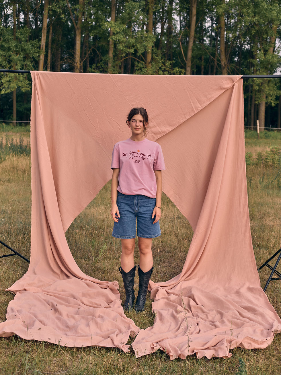 Thumbnail: Rūna Tee / Lilac