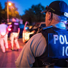 Rastreo de la colaboración entre ICE y la policía: Herramientas para periodistas, demandas y lo que las autoridades no quieren que veas