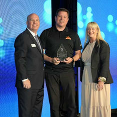 Scott Sear recibe el Premio Ralph Heim de la CSD
