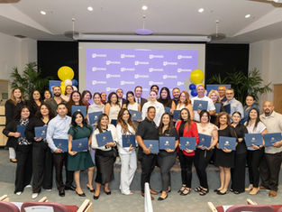 Convirtiendo Sueños en Empresas: Coachella y UCR Extension Celebran a los Graduados del Programa de Negocios