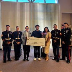 Estudiante gana beca NROTC