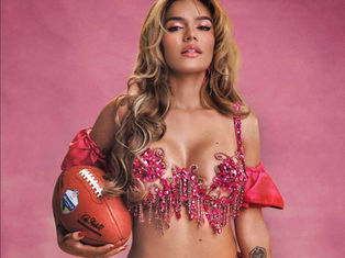 La sensación mundial KAROL G encabezará el espectáculo de medio tiempo del partido de la NFL en São Paulo 2025