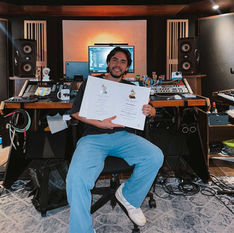 Oscar Cadena, talento detrás de producciones nominadas al Latin GRAMMY