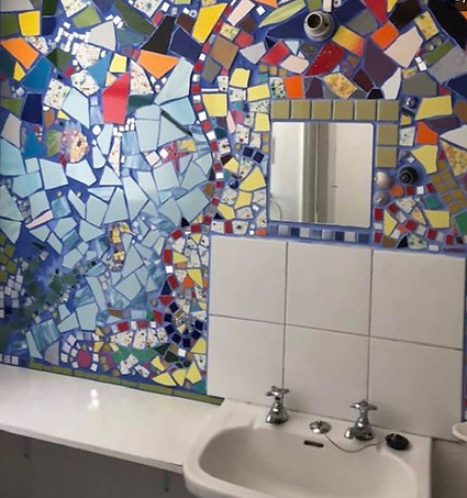 Muro baño en mosaico
