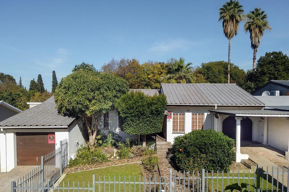 Front of House Before 2