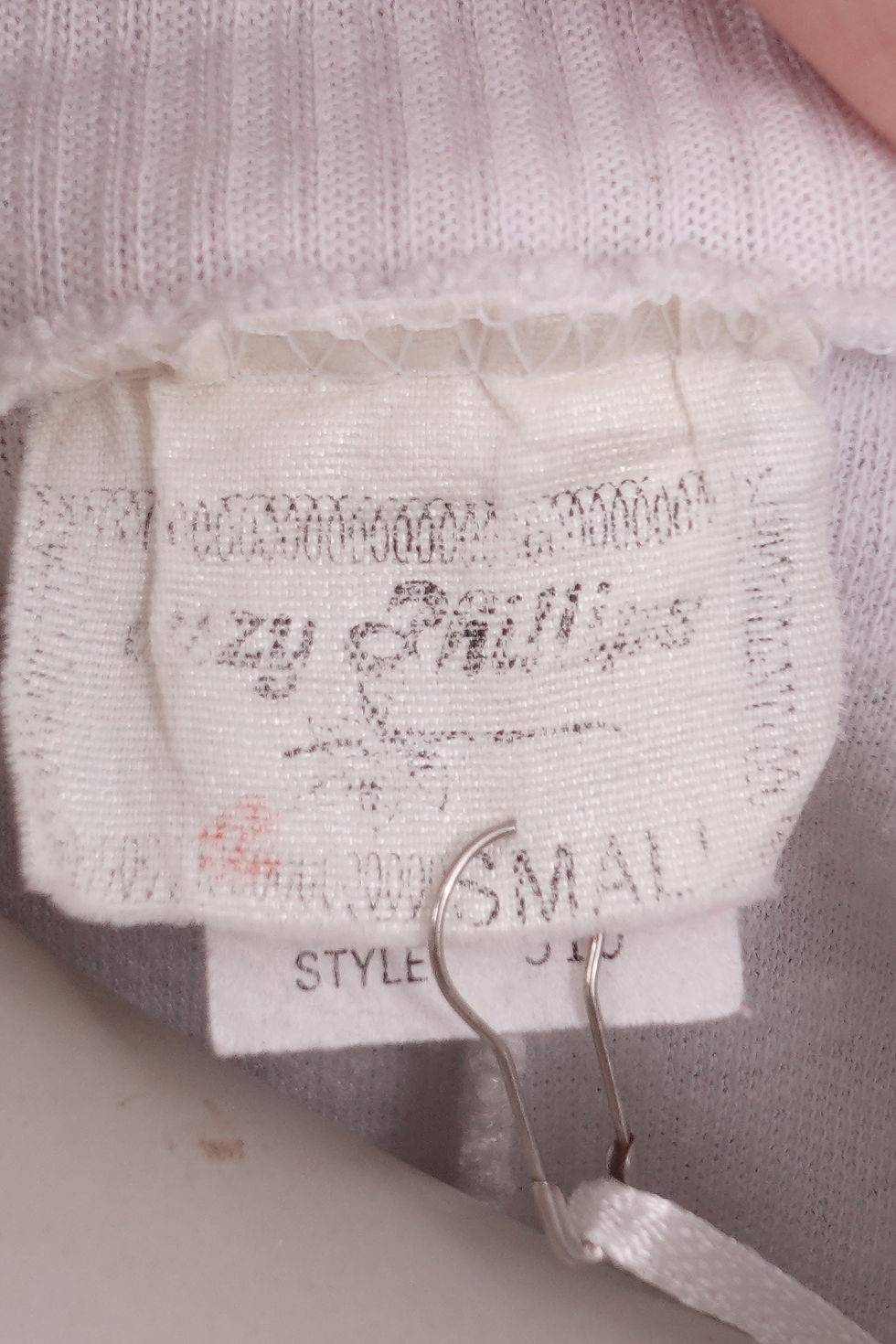 Thumbnail: 1980s Batwing Sleeve Super Soft Single Stitch T-Shirt with Charcoal Graphic