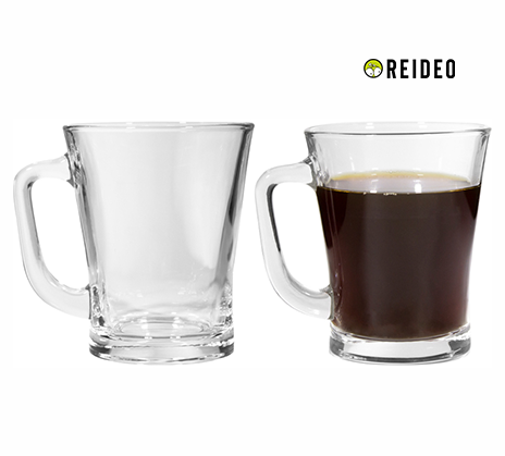 Set de 2 tazas de vidrio con asa, ideal para tomar bebidas calientes. Se presentan en caja con ambos jarros