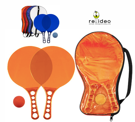 Set de Paletas de Playa de Acrílico de color Traslúcido, incluye estuche de PVC y pelotita de goma.