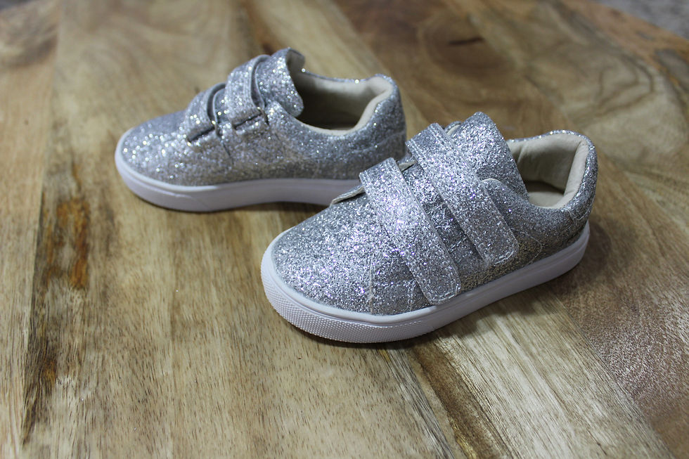 Thumbnail: Glitter Sneakers Toddler size US 8C
