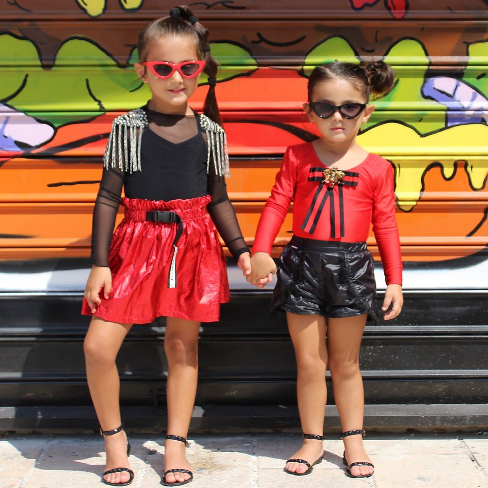 Thumbnail: Flamingo Metallic Red Skirt size 4-5