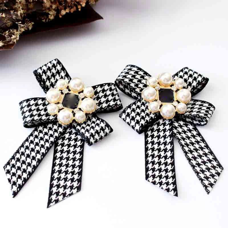 Thumbnail: Classy & Fabulous Pearl Pins