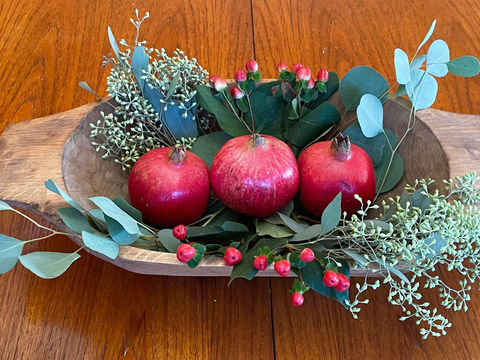 Simple Centerpieces Featuring Fall Fruit & Foliage