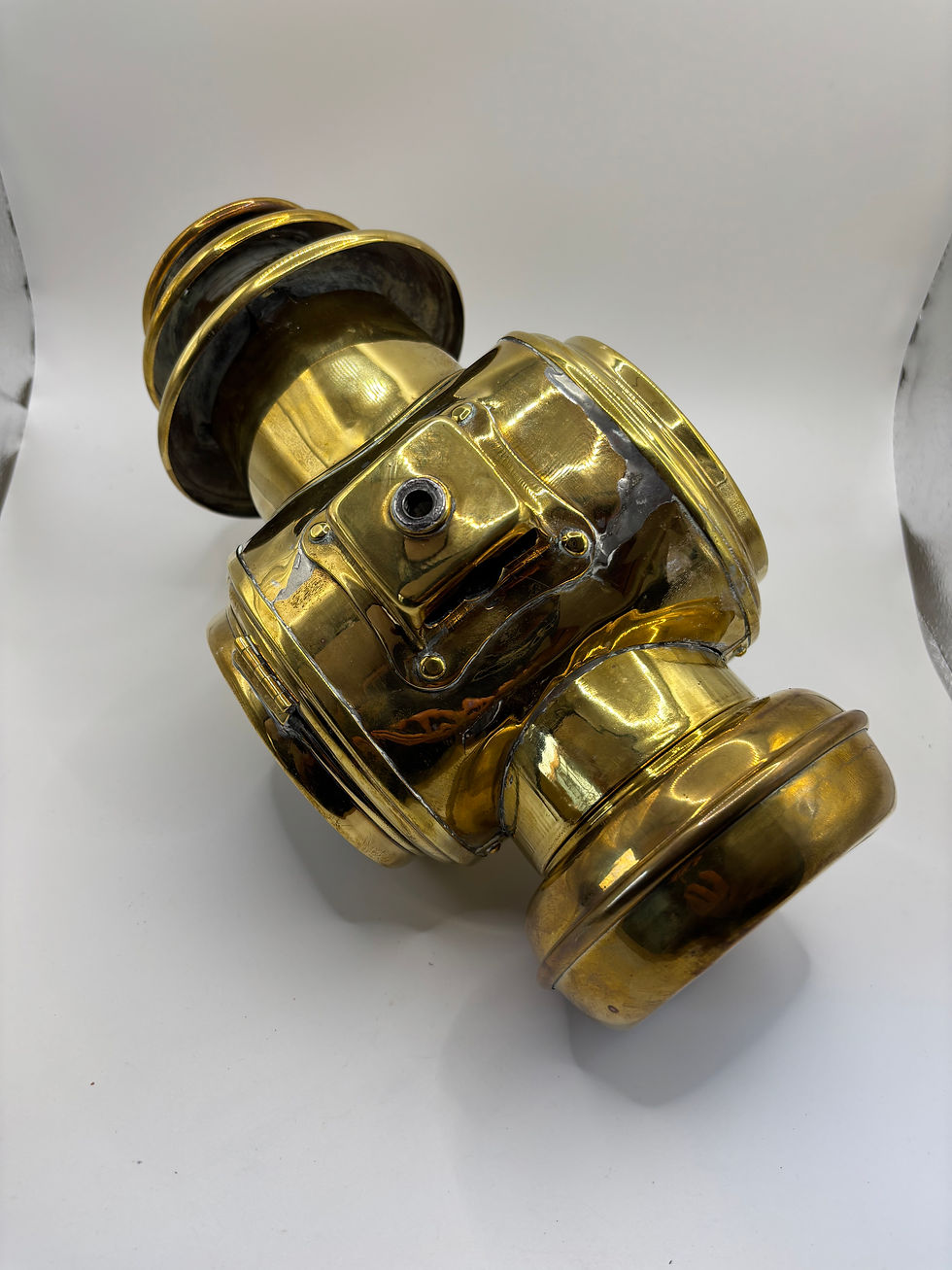 Thumbnail: Brass tailight