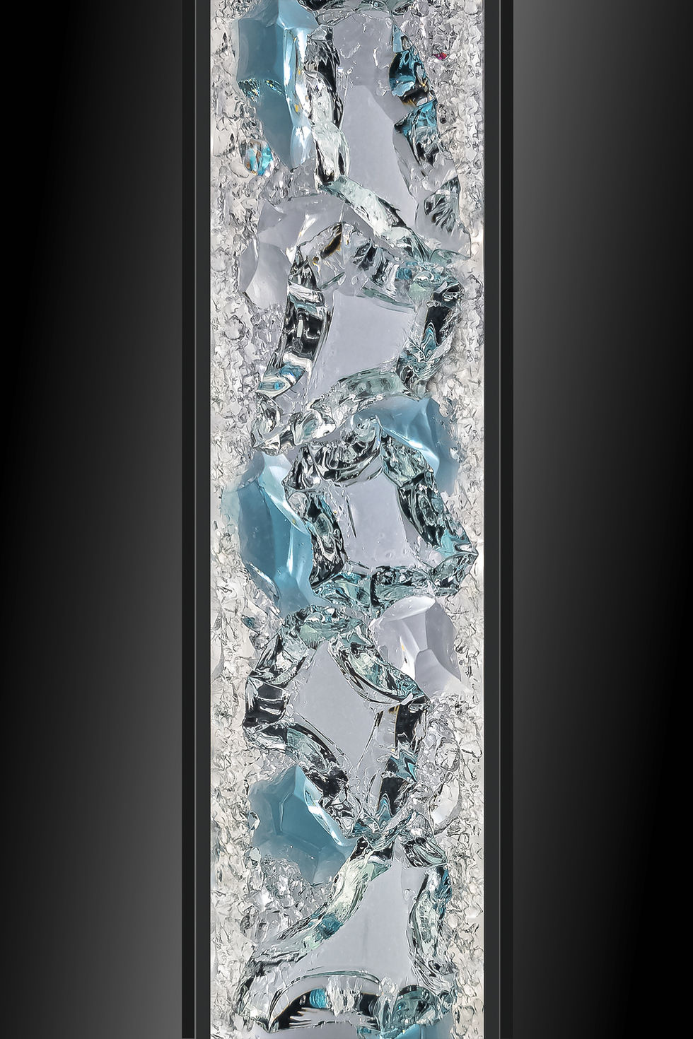 Thumbnail: Modern interiors linear lighting customizable cast glass diffusers and length 