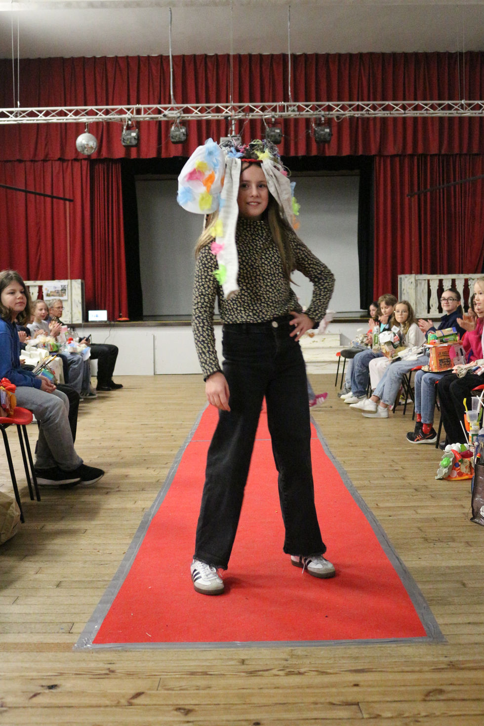 Perruque extraordinaire 6C 25.JPG