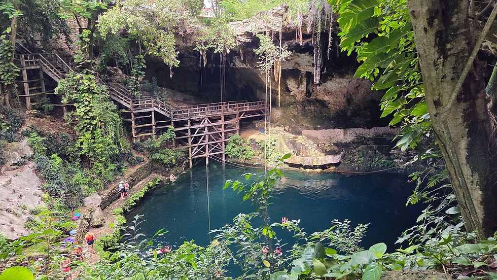 Cenote Zaci in Valladolid