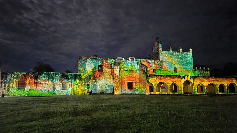 Lichtshow op het klooster van San Bernardino in Valladolid