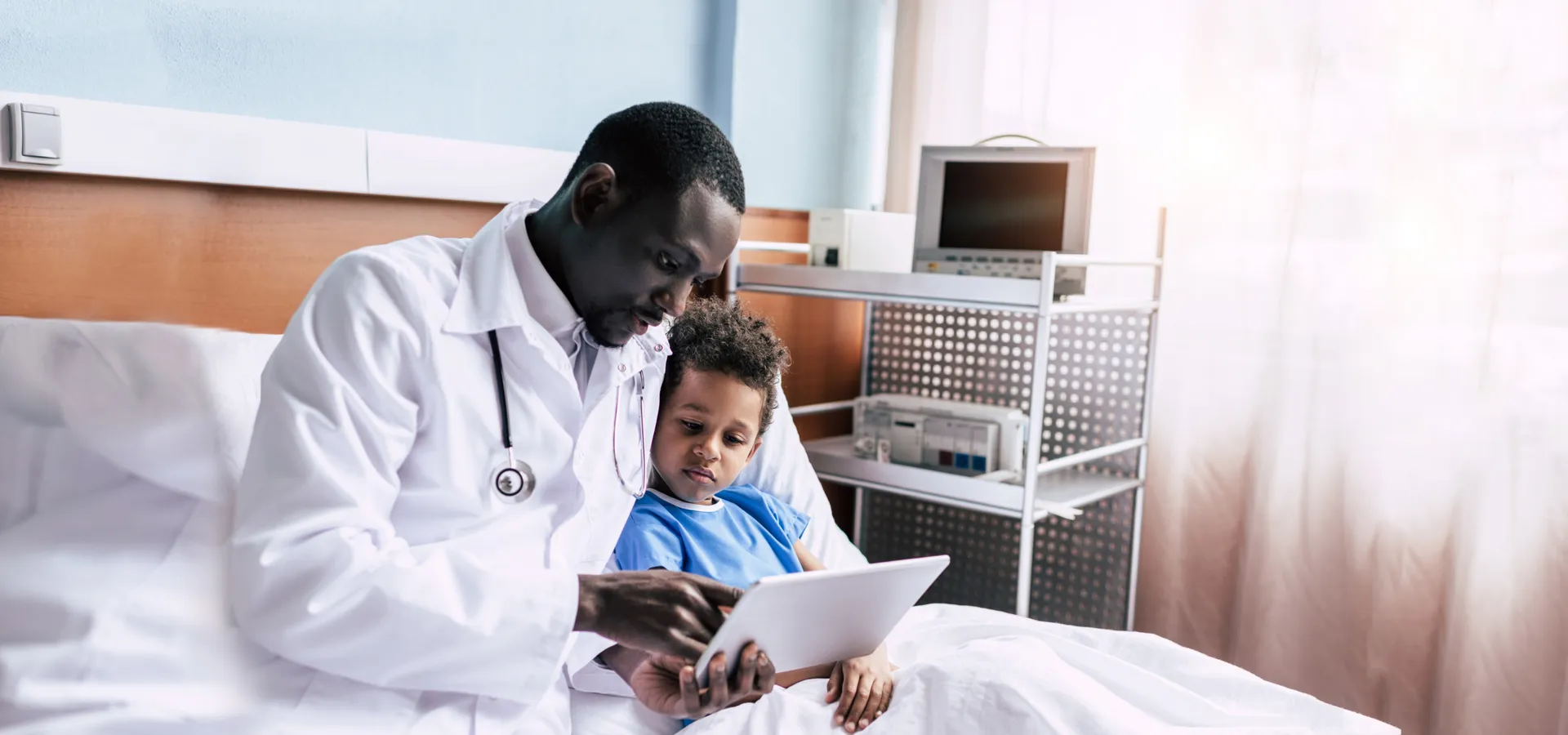 healthcare-software-development-header-2560x1200-2.webp