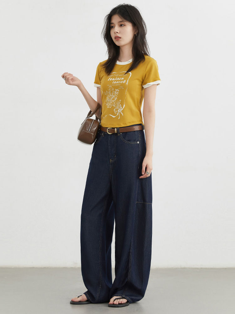Thumbnail: Élan Light-Wash Wide-Leg Jeans