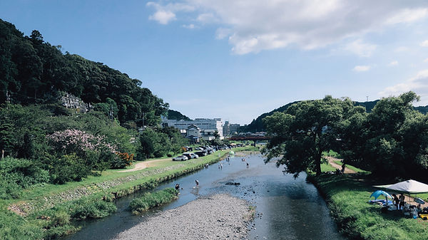 宿の近くを流れる川.jpeg