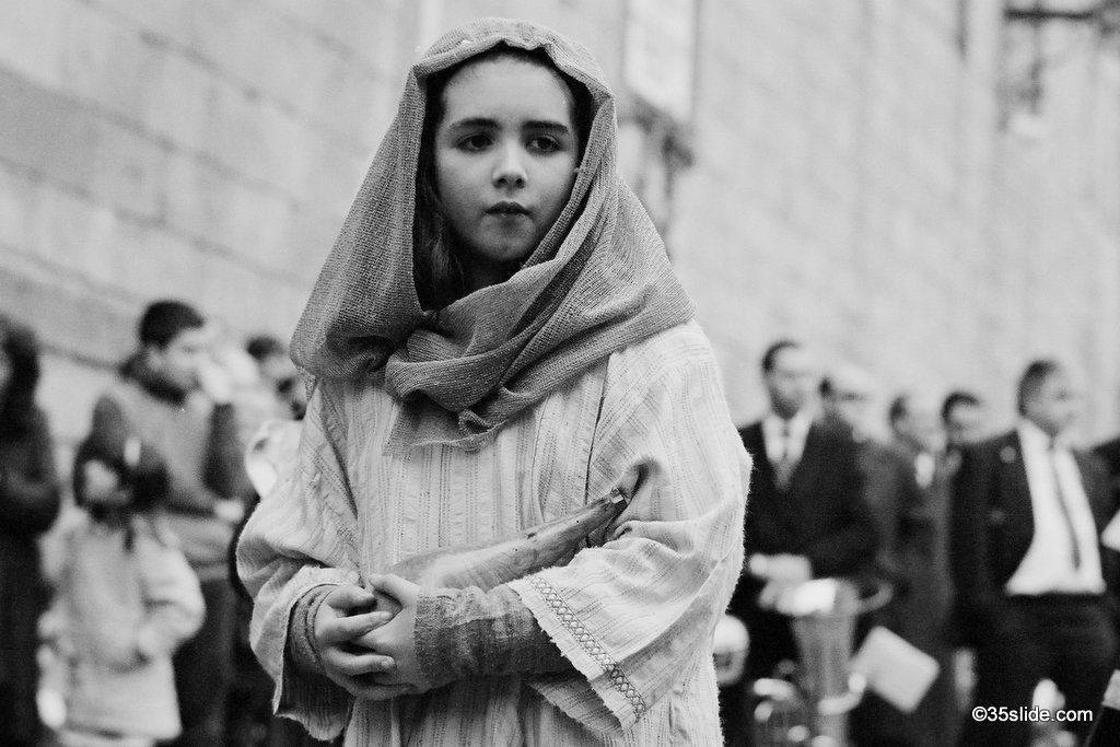 The Shepherdess, Spain