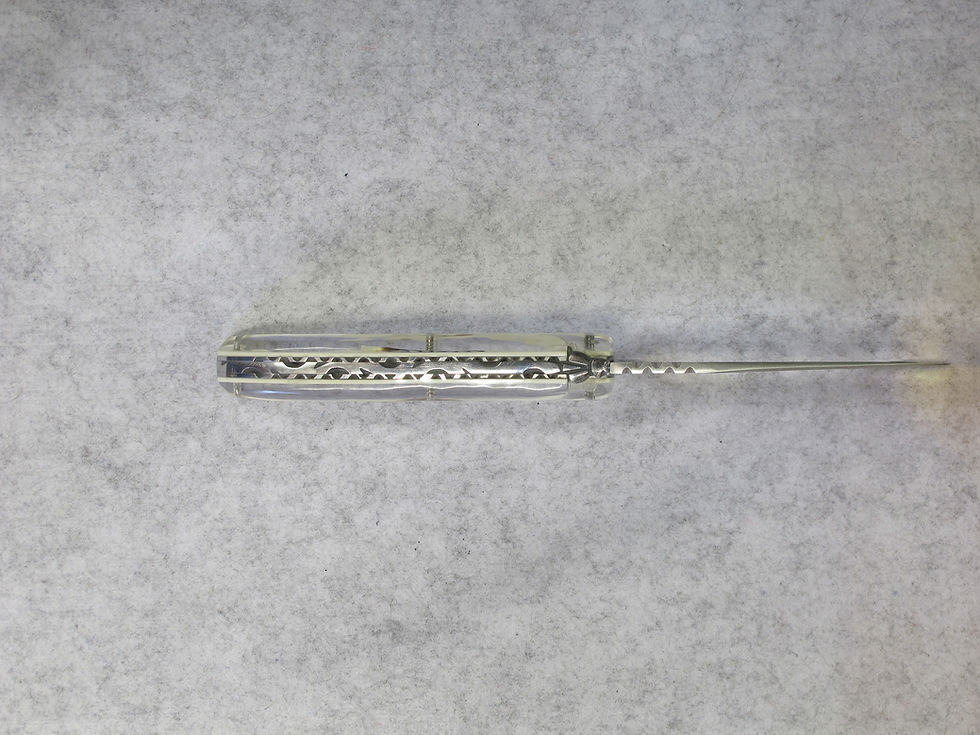 Miniature : 11 cm - Plein manche - Résine plume de geai