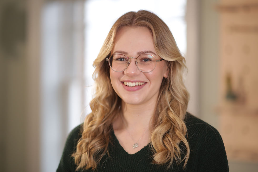 Kristen Pope.png