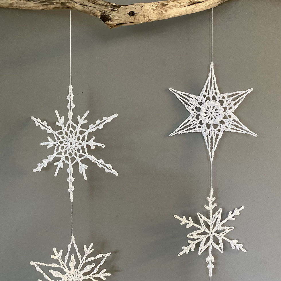 Thumbnail: Embla - Snowflake Driftwood Hanger