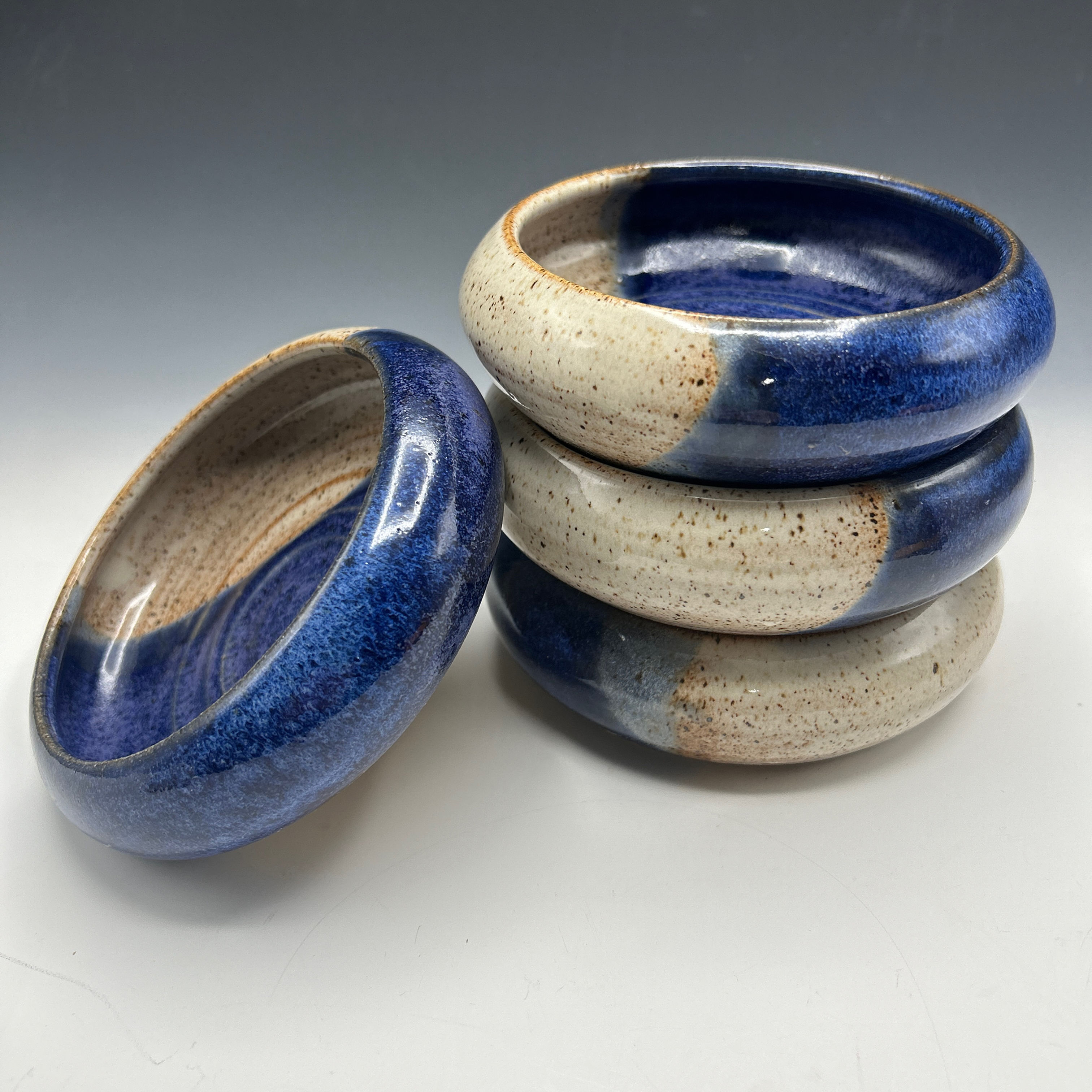 Shallow side bowls (2)  toasted cream and cornflower blue