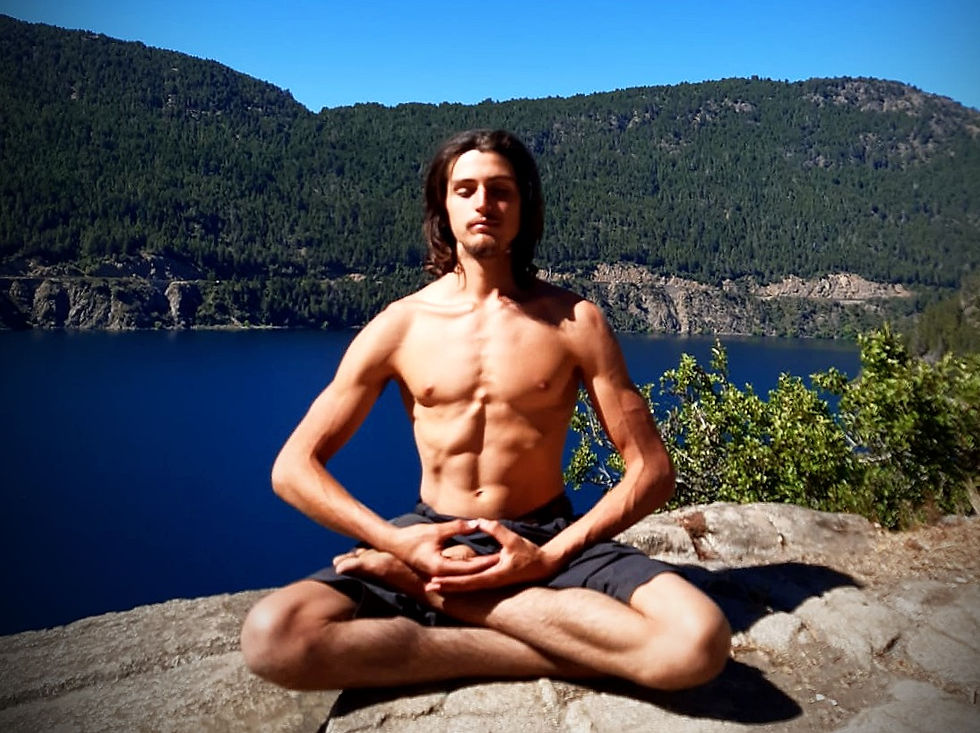 Meditando - Consciente Tienda Natural de Productos Orgánicos y Naturales