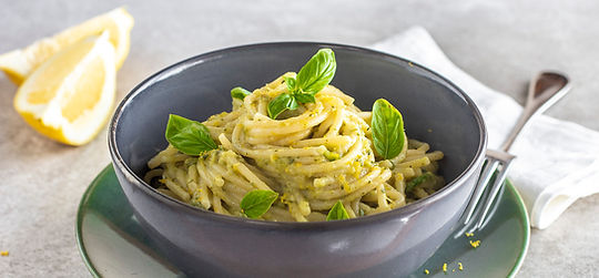 spaghetti colatura e zucchine.jpg