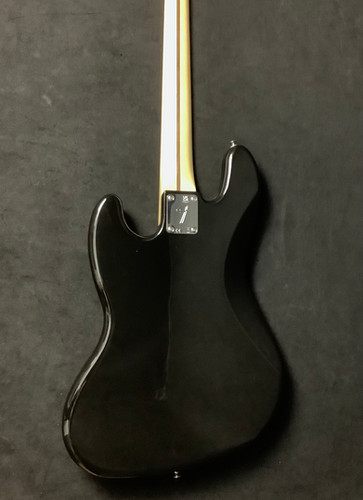 【628】PLAYER JAZZ BASS PF BLK MX21226486 61AynbOJ4XL._UF894,1000_QL80_.jpg