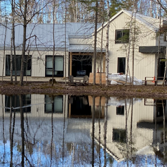 Magnifique projet Mont-Tremblant avec Portes et Fenêtres VST 