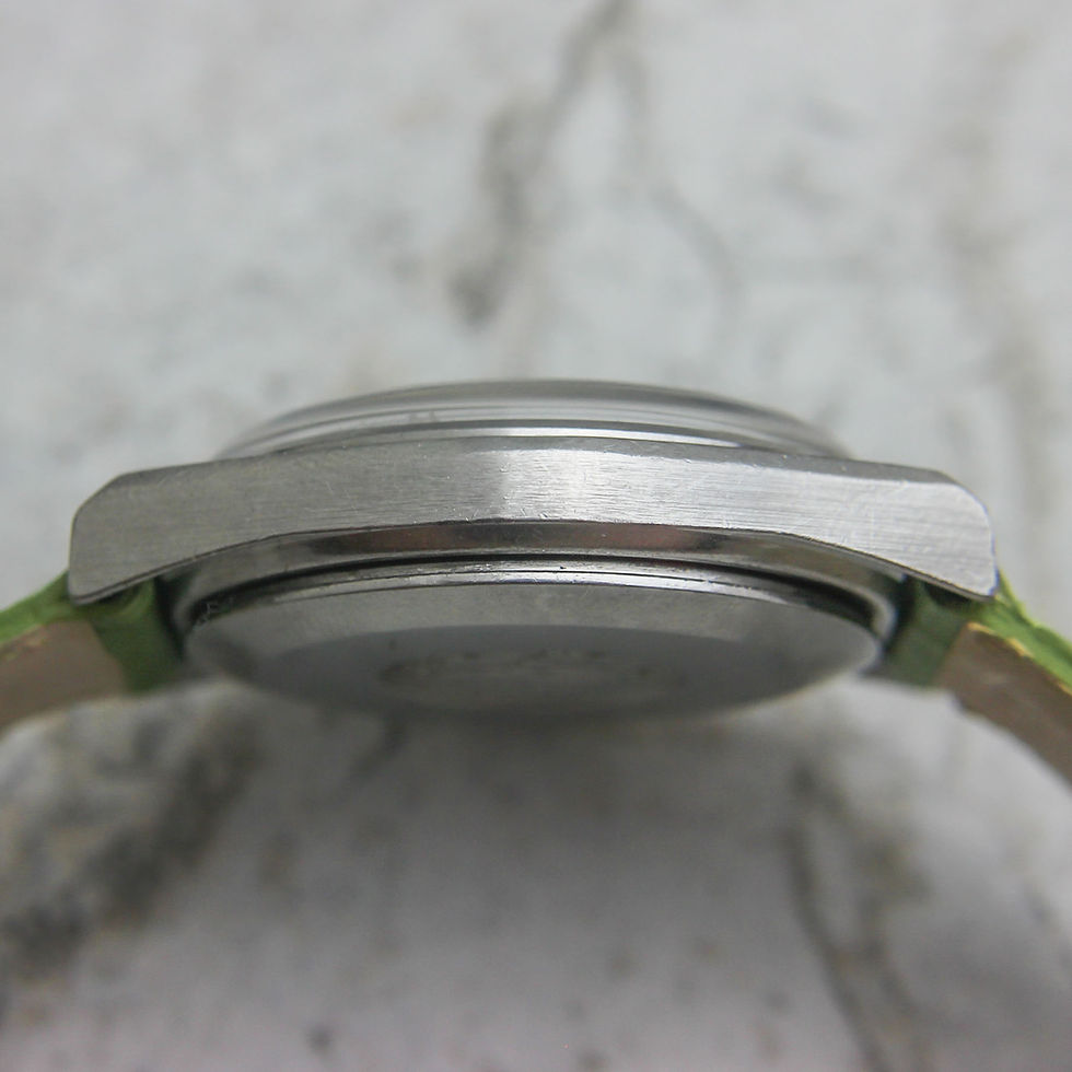 Thumbnail: Vintage Omega Seamaster Vintage 166.0203 dated 1976 case left side