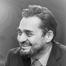 Khaled LinkedIn Photo_edited.jpg