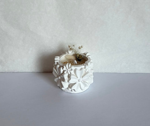 Theo - Gipsen bloemen potje kaars