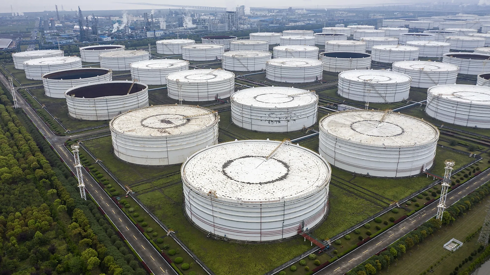 Chinese oil stockpiles grew rapidly in 2025 - Credits: Bloomberg