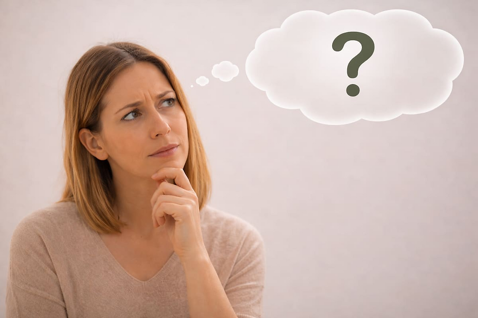 Femme qui se demande pour qui et pourquoi consulter en kinésiologie à Douvres-la-Délivrande près de Caen