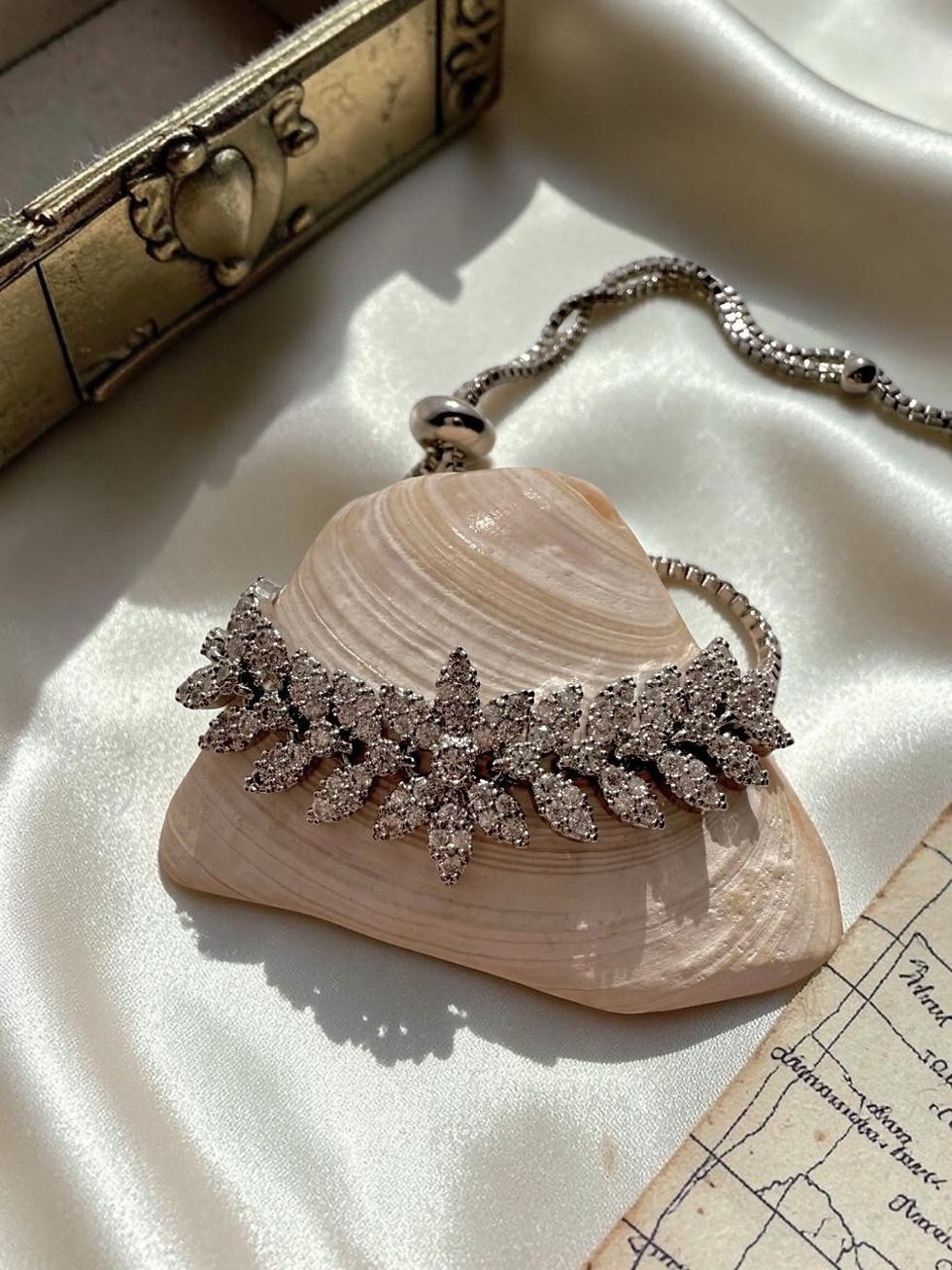 Thumbnail: Ocean Whisper Bracelet (Adjustable) 