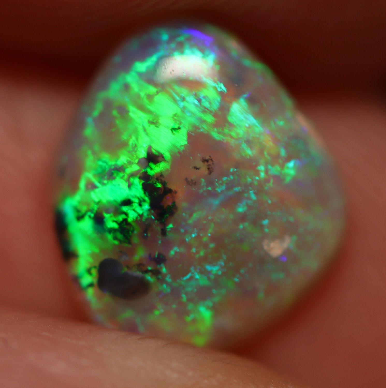 .97ct Australian Crystal Opal 8.7x8.0x2.3mm