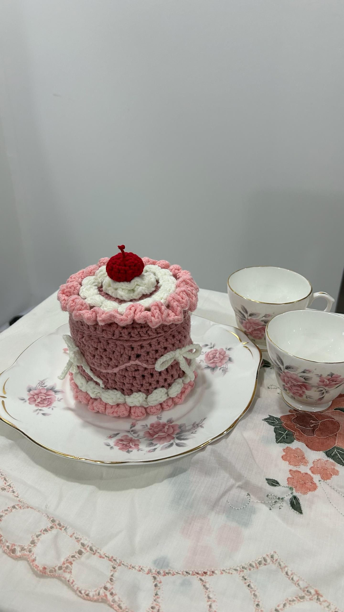 Crochet Cake with Cherry