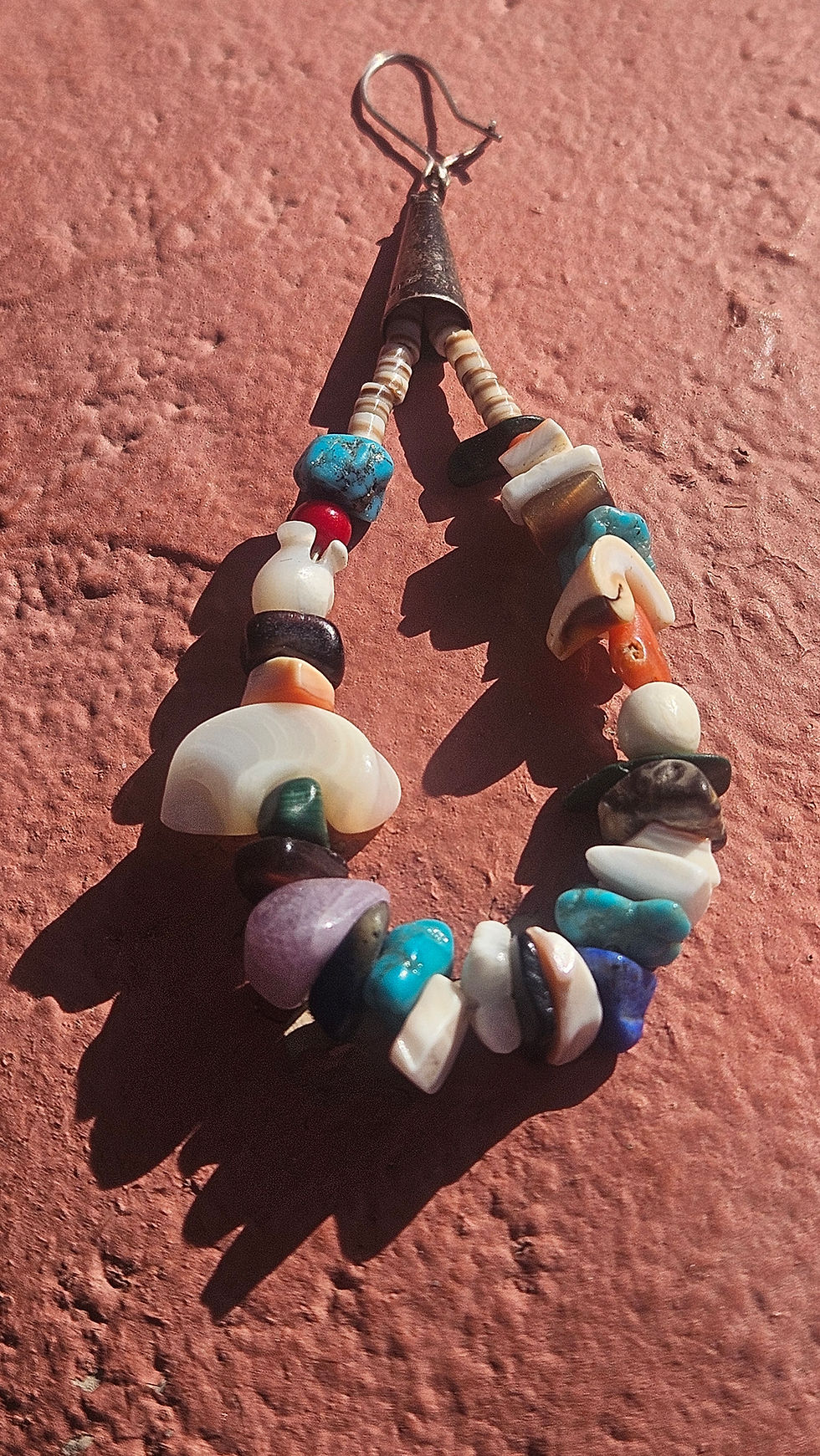 Thumbnail: Shades of the Desert VINTAGE Santo Domingo Earrings