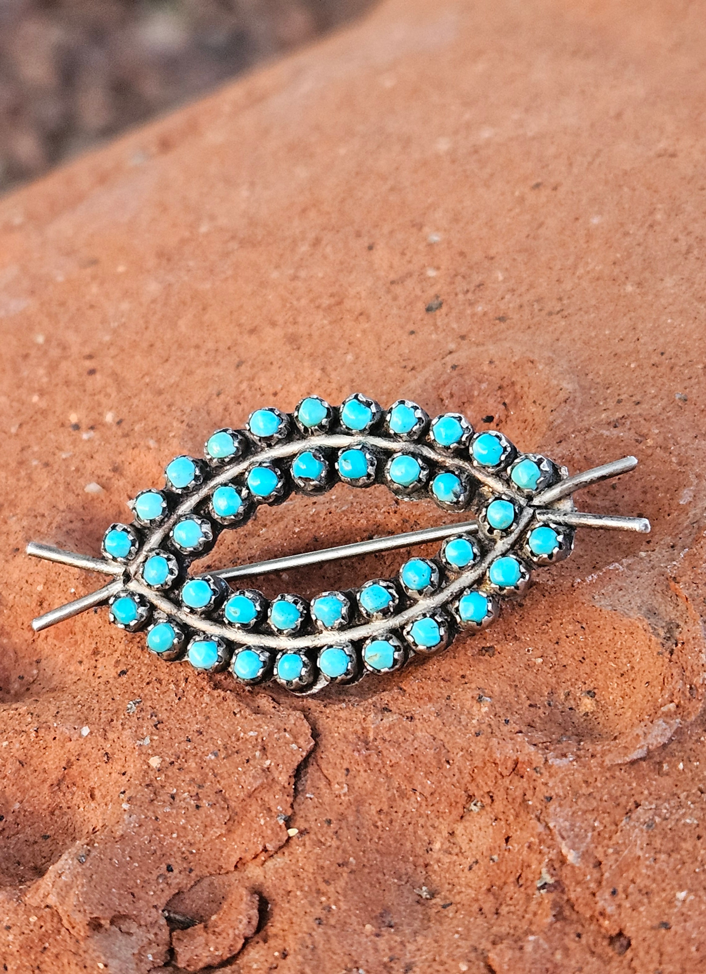 Dotted Line Snake Eye Zuni VINTAGE Brooch