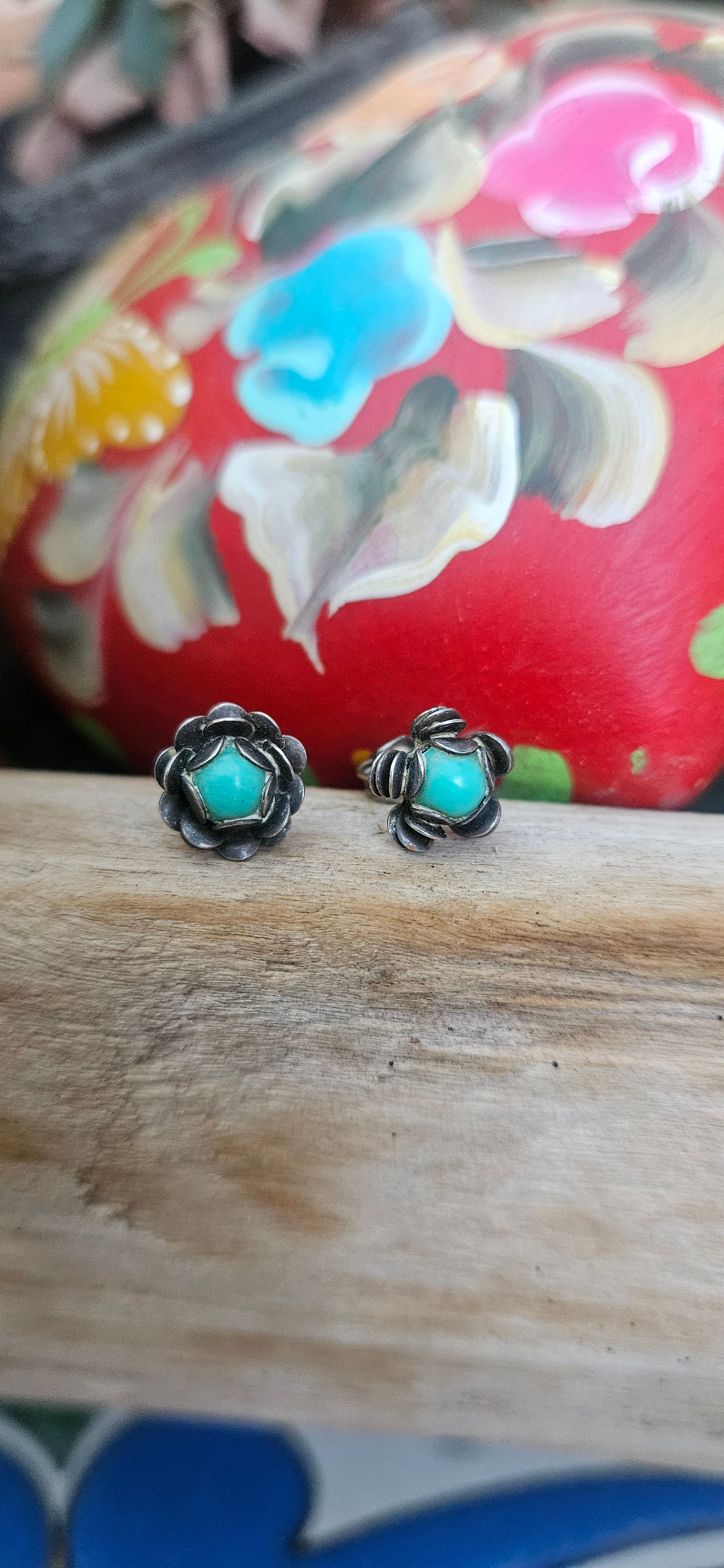 VINTAGE Taxco Floral Rosette Turquoise Earrings 