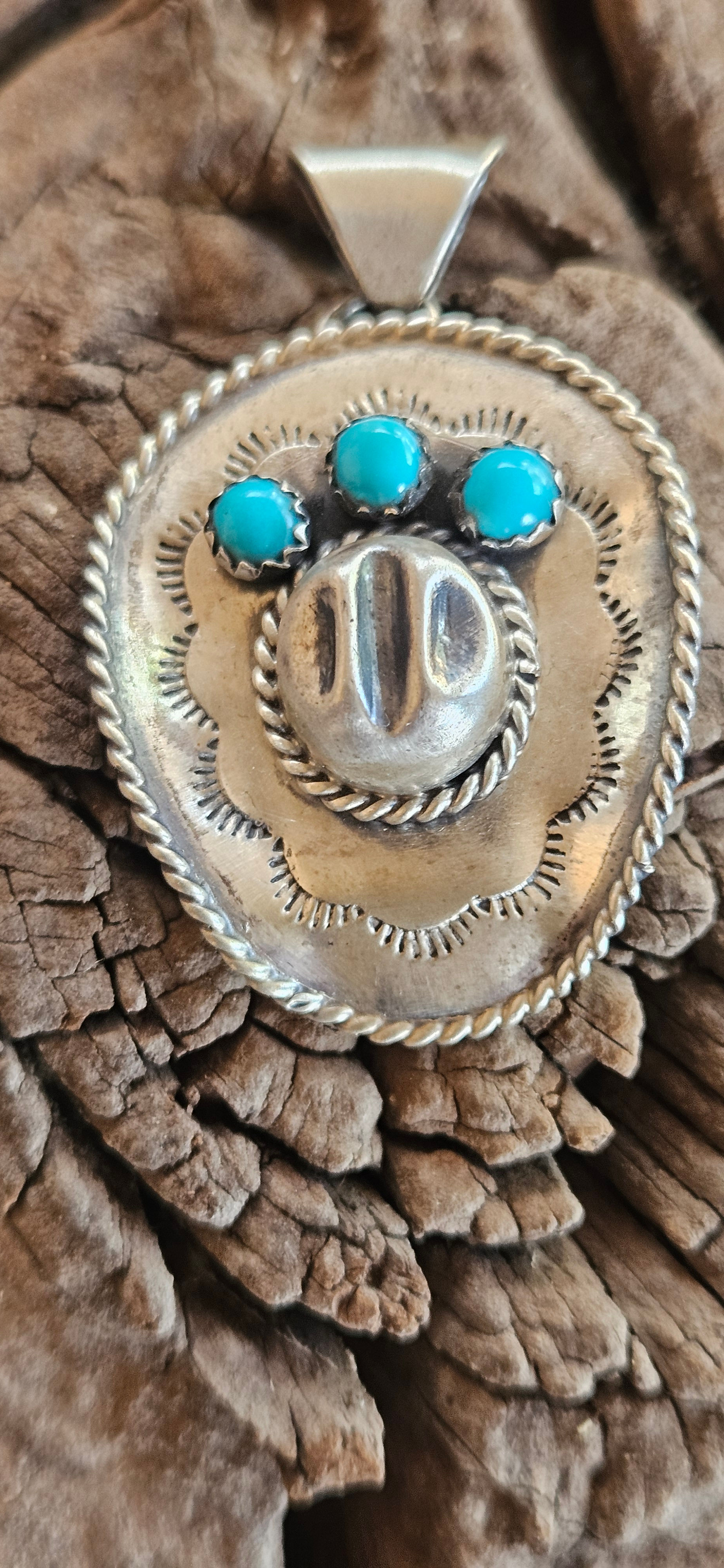 The Vaquero Hat Pendant